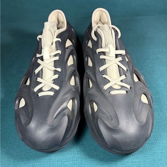 Size 12 - Men’s Adidas Adifom Q Foam shoes - Picture 4 of 8